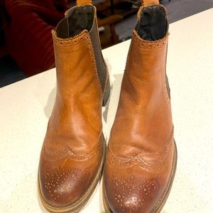 Women’s Size 38 boots bought from a shop in Montmartre, France. Genuine leather.